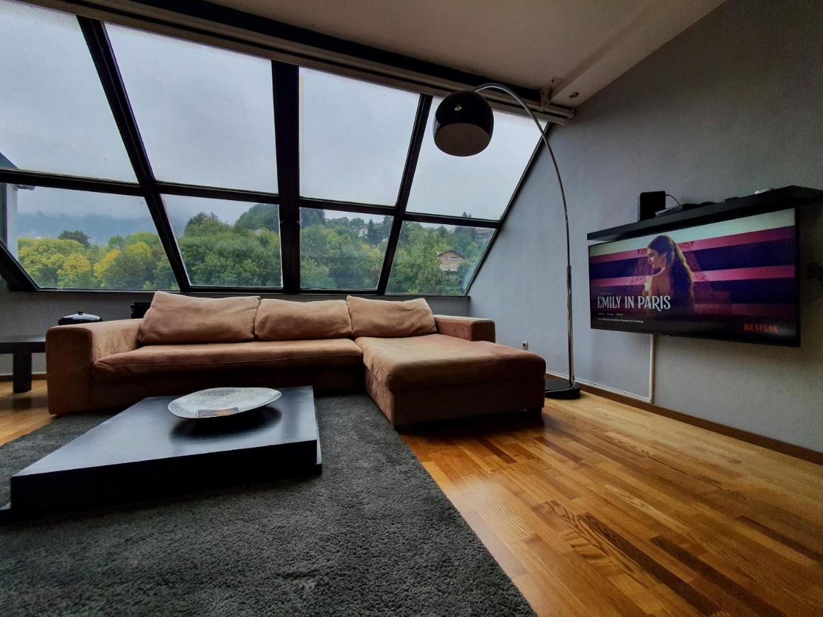 サラエヴォAmazing Penthouse Old Townアパートメント エクステリア 写真